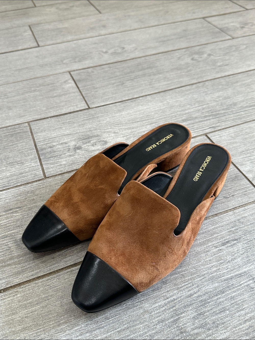 Veronica Beard Suede and Leather Cecile Cap Toe Mule Flats New! - Picture 7 of 10